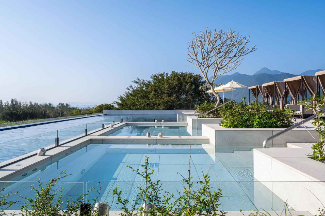 Lakeshore Hotel Hualien Taroko Shunan Luaran gambar The swimming pool at the hotel
