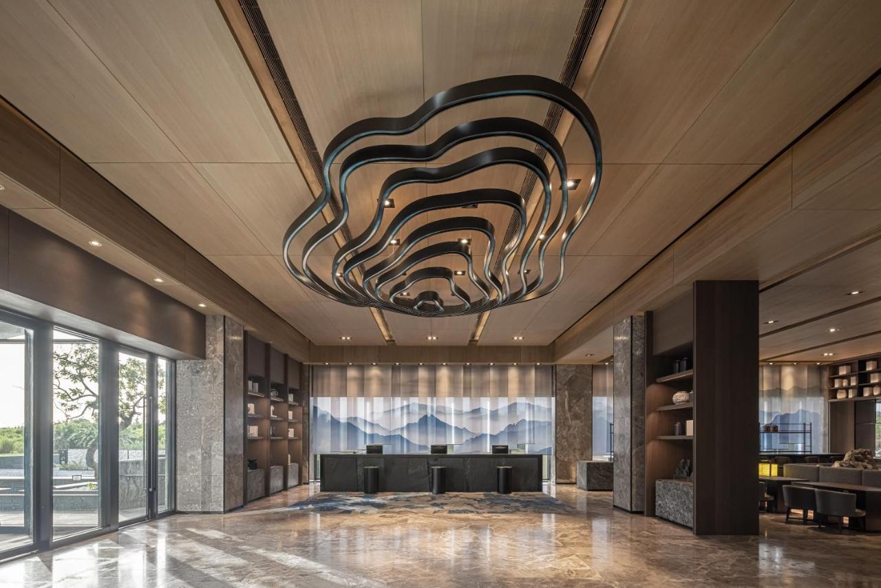 Lakeshore Hotel Hualien Taroko Shunan Luaran gambar The lobby of the hotel